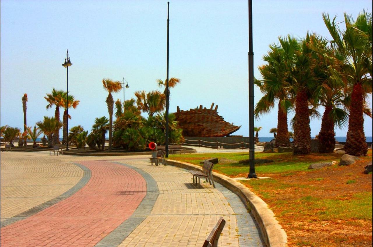 Arrecife Apartment Екстериор снимка
